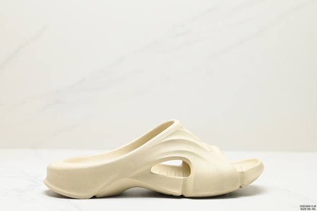 Balenciaga 巴黎世家 法国高端奢侈品牌-巴黎世家balenciaga Mold Thong Sandals夏季沙滩涉水百搭休闲 采用超轻95% 注塑