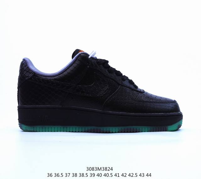 真标耐克nike Air Force 1 Low 空军一号低帮百搭休闲运动板鞋 柔软 弹性十足的缓震性能和出色的中底设计 横跨复古与现代的外型结合 造就出风靡全