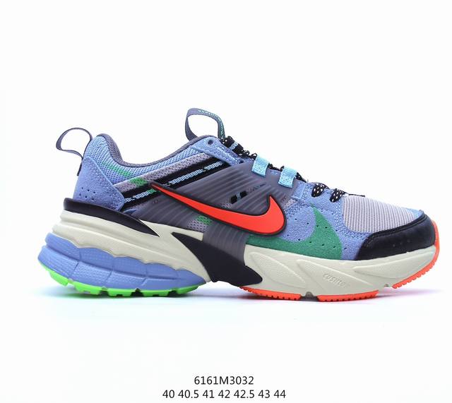 公司级nike V2K Runtekk 减震防滑复古低帮跑步鞋 材质上使用大面积网眼 皮革 Tpu 组成 支撑和透气性肯定不错 中底处由 Cushlon 泡绵打