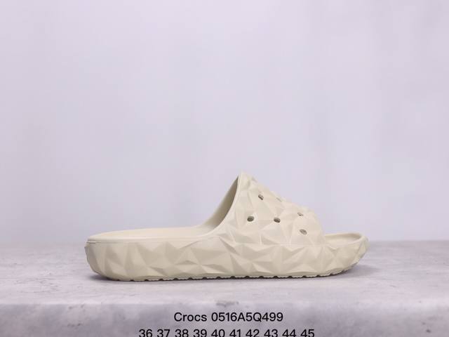 Crocs卡骆驰 Crocs经典榴莲随心 一字凉拖鞋 男女同款 尺码：36-45 Xm0516Q499 - 点击图像关闭