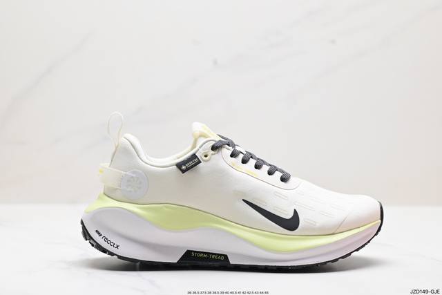 公司级nike Zoom React Infinity Run Fk 4 马拉松机能风格运动鞋 实拍首发 #鞋款搭载柔软泡绵，在运动中为你塑就缓震脚感。设计灵感