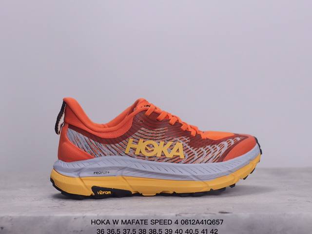 Hoka W Mafate Speed 4 全新配色 品牌来自于新西兰的毛利语，Hoka表示大地，One One表示飞越，连起来就是飞越地平线，Hoka在超厚中