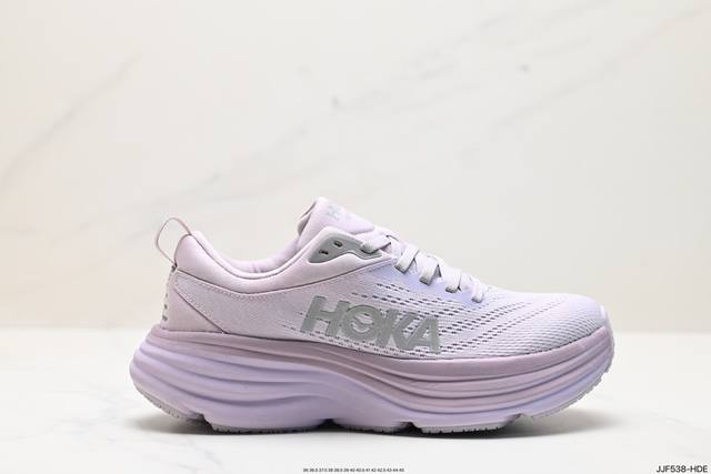 公司级小红书推荐hoka W Bondi 8全新配色 这个品牌来自于新西兰的毛利语，Hoka表示大地，One One表示飞越，连起来就是飞越地平线，One On