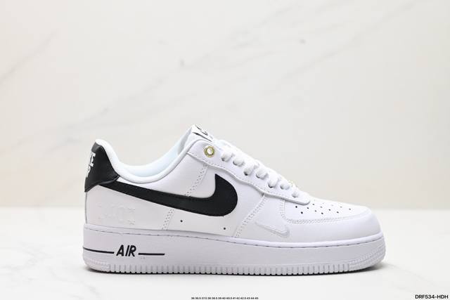 真标耐克nike Air Force 1 Low 空军一号低帮百搭休闲运动板鞋。柔软、弹性十足的缓震性能和出色的中底设计，横跨复古与现代的外型结合，造就出风靡全