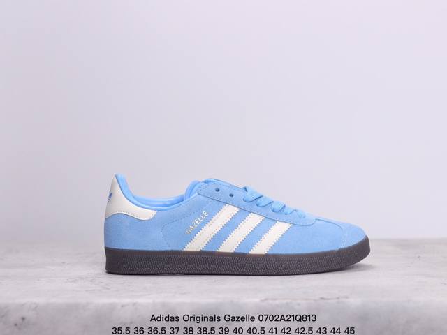 公司级阿迪达斯adidas Originals Gazelle 三叶草复古防滑耐磨低帮板鞋 鞋款采用柔软的绒面革和耐用的皮革衬里融合在橡胶外底上！ 货号:Id6