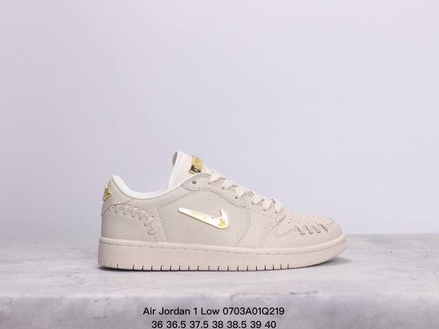 耐克 乔丹air Jordan 1 Low Aj1 乔1 乔丹1代aj1 小金勾√ 编织细节 低帮复古文化休闲运动篮球鞋。该鞋款从 1985 年元年款汲取设计灵