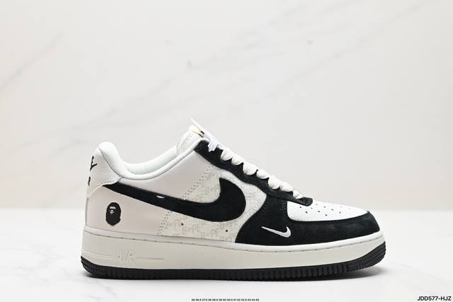 公司级耐克nike Air Force 1 Low 空军一号低帮百搭休闲运动板鞋。柔软、弹性十足的缓震性能和出色的中底设计，横跨复古与现代的外型结合，造就出风靡