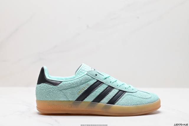 公司级adidas Originals Gazelle Indoor 三叶草休闲防滑耐磨低帮板鞋 鞋头出色设计 塑就出众贴合感 稳固的后跟贴合足部曲线设计 软弹