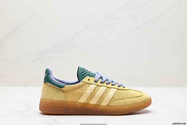 公司级adidas Handball Spezial 官方正确版本 阿迪达斯经典款 复古休闲板鞋 全鞋采用反毛皮制作 牛筋耐磨大底 承载青春情怀的板鞋 经典三条