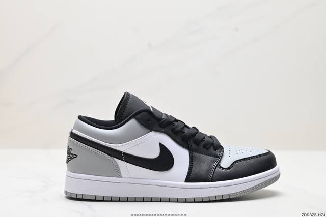 公司级nike Air Jordan 1 Low Aj1乔1低帮休闲板鞋 同步官方配色 原档冲孔鞋头 四线拉帮 鞋舌高弹海绵填充 官方货号:Dc0774-114