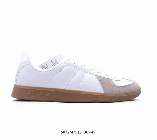 公司级阿迪达斯 Sporty & Rich X Adidas Originals Samba Og 桑巴舞系列绅士德训足球百搭皮革板鞋。 货号：Hq6075 尺