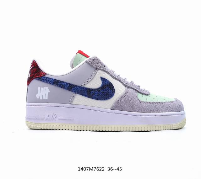 公司级，Air Force 1 Low 空军一号低帮百搭休闲运动板鞋 Undf白蓝 Dm8461-100 柔软、弹性十足的缓震性能和出色的中底设计 横跨复古与现