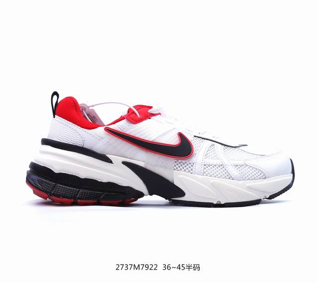 Nike V2K Runtekk 减震防滑复古低帮跑步鞋 材质上使用大面积网眼 皮革 Tpu 组成 支撑和透气性肯定不错 中底处由 Cushlon 泡绵打造 保