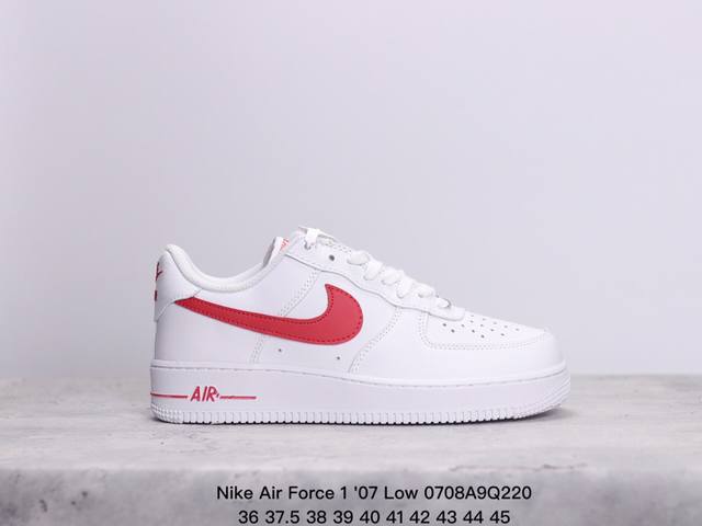 耐克 Nike Air Force 1 '07 Low 空军一号低帮，柔软、弹性十足的缓震性能和出色的中底设计，横跨复古与现代的外型结合，造就出风靡全球三十多年