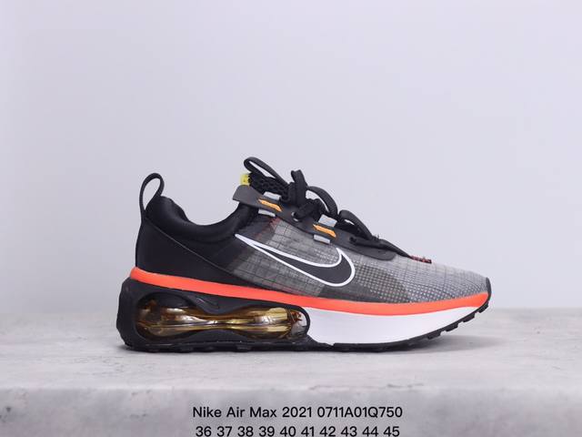 真标air Max 2021 半掌气垫运动鞋 机能风 该鞋款以黑色、铁灰色和白色的组合示人 酷感十足 鞋款最大亮点是足底和空心泡沫中底的新型air缓震装置 带来