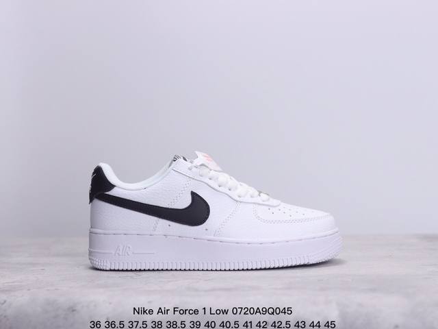 公司级nike Air Force 1 Low 空军一号低帮百搭休闲运动板鞋。柔软、弹性十足的缓震性能和出色的中底设计，横跨复古与现代的外型结合，造就出风靡全球