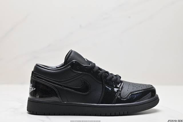 公司级nike W Air Jordan 1 Low Se aj1乔1低帮休闲板鞋 同步官方配色 头层皮打造 正确满胶鞋垫 四线拉帮 原厂织唛标 鞋舌高弹海绵填 - 点击图像关闭