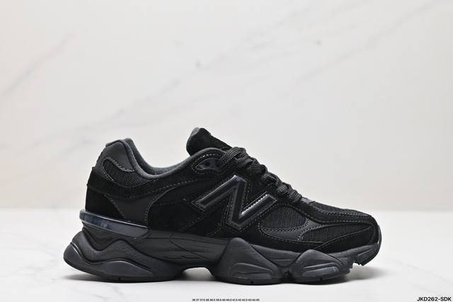 公司级new Balance 公司级版本 nb9060 联名款 复古休闲运动慢跑鞋 鞋款灵感源自设计师本人对夏日的怀日回忆。鞋面大身由空间双格及磨砂鞋面拼接而生