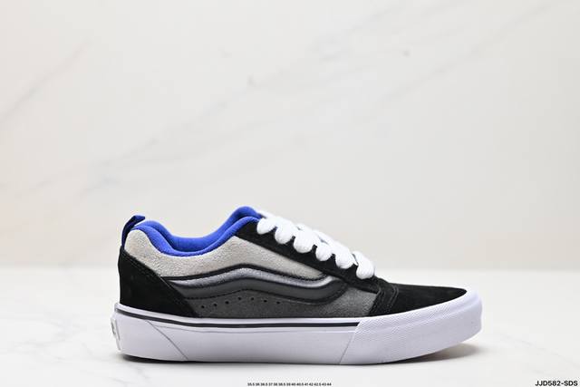 公司级范斯vans Vault Knu-Skool Vr3 Lx”Light Grey Black“坎普尔 茱利安系列低帮复古硫化休闲运动板鞋 尺码:35 36