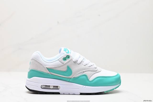 公司级nike Air Max 1 Air Max 气垫 全新配色 鞋身材质均选择皮革、织物、麂皮多种材质覆盖，保证质感的前提下，层次感也相当不错。细节方面，除