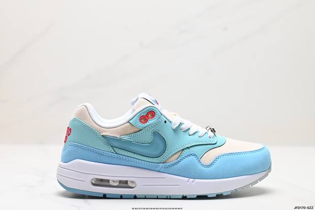 公司级nike Air Max 1 耐克气垫 缓震 耐磨运动鞋 鞋身材质均选择皮革 织物 麂皮多种材质覆盖 保证质感的前提下 层次感也相当不错 带有开窗式 Ai