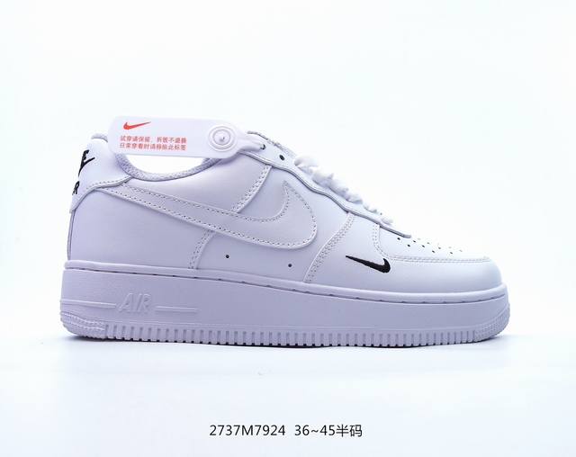 耐克nike Air Force 1 Low 空军一号低帮百搭休闲运动板鞋。柔软、弹性十足的缓震性能和出色的中底设计，横跨复古与现代的外型结合，造就出风靡全球三