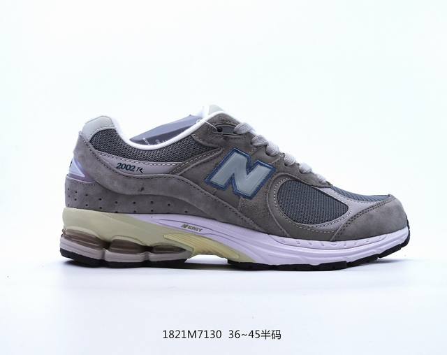 new Balance 2002 复古休闲跑步鞋 灰绿 最新出的2002R系列，鞋款延续了经典科技，升级版n-Ergy缓震物料机能与材质上脚太舒适了，鞋面的柔软