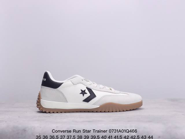 converse Run Star Trainer 系列流星复古运动鞋 复古基础百搭休闲德训运动鞋 采用尼龙面料+翻毛 透气复古运动鞋 记忆泡沫鞋垫 齿状鞋底