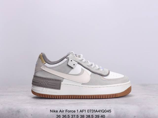 nike 耐克低帮板鞋 空军一号 Af1马卡龙 Af1厚底增高百搭运动板鞋 Nike Air Force 1 “Shadow” 造型设计上与 Sacai X N