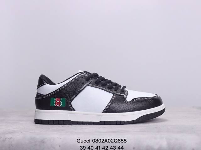 gucci 轻奢单品鞋 广东品质原厂 高奢古驰gucci Screener Gg High-Top Sneaker休闲潮鞋系列意大利进口超软小牛皮+刺绣搭配 原