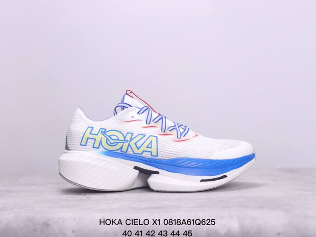 公司级hoka 霍卡 Hoka Cielo X1 竞速跑鞋 外观整合hoka 顶尖碳板技术、中底泡棉科技和几何学，设计符合自然步态的不对称鞋面和鞋底结构，专为精