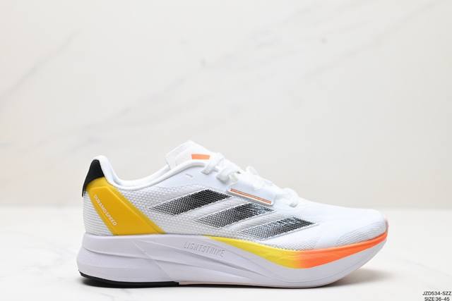 公司级adidas Duramo Speed M轻盈跑鞋 adidas跑鞋设计总是呈现出一种经典低调的感觉，但ultra Boost与alphabounce这两