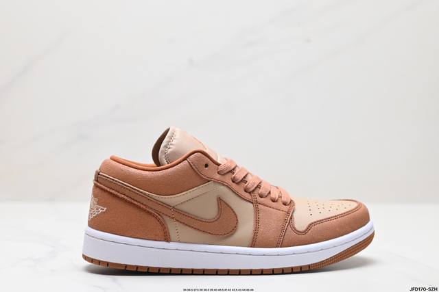 公司级nike Air Jordan 1 Low aj1乔1低帮休闲板鞋 同步官方配色 头层皮打造 正确满胶鞋垫 四线拉帮 原厂织唛标 鞋舌高弹海绵填充 官方货