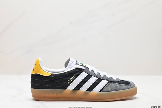 公司级adidas Originals Gazelle Indoor 三叶草休闲防滑耐磨低帮板鞋 鞋头出色设计 塑就出众贴合感 稳固的后跟贴合足部曲线设计 软弹