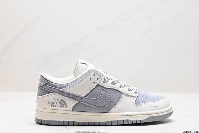 公司级耐克nike Dunk Low 扣篮系列 复古低帮休闲运动滑板板鞋。采用脚感柔软舒适zoomair气垫，有效吸收滑板等极限运动在落地时带来的冲击力，为街头