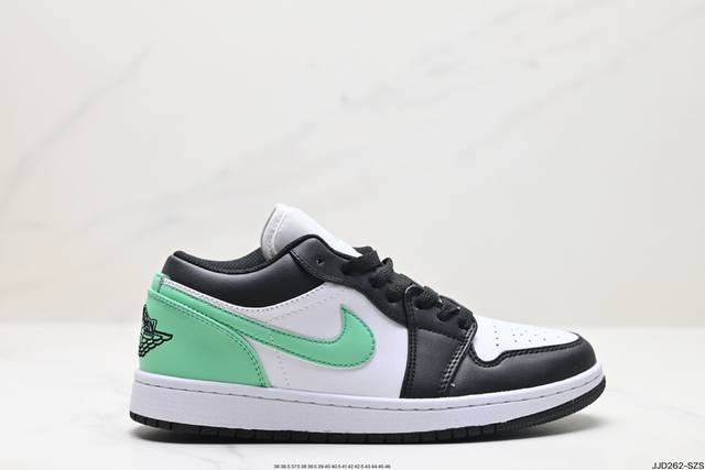 公司级nike Air Jordan 1 Low Se Aj1乔1低帮休闲板鞋 同步官方配色 官方货号:Dc0774-001 尺码:36 36.5 37.5 3