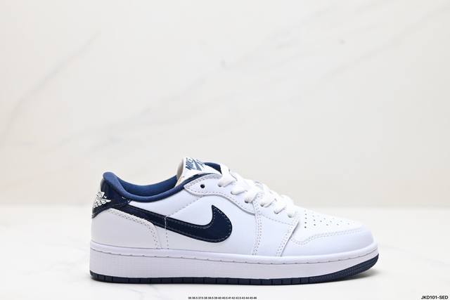 公司级nike Air Jordan 1 Low aj1乔1低帮休闲板鞋 同步官方配色 头层皮打造 正确满胶鞋垫 四线拉帮 原厂织唛标 鞋舌高弹海绵填充 官方货