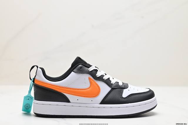 真标耐克 Nike Court Borough Low 2低帮百搭透气休闲运动板鞋，经典耐用的设计，兼顾舒适脚感和出众风范，演绎匠心之作。结构性的支撑贴合感结合