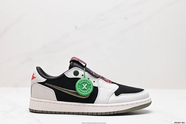 公司级air Jordan 1 Low Slip Shadow 全新配色 刺绣勾 解构风 乔丹篮球鞋系列 这款特别版采用无鞋带设计 容易穿脱 更有独特刺绣swo