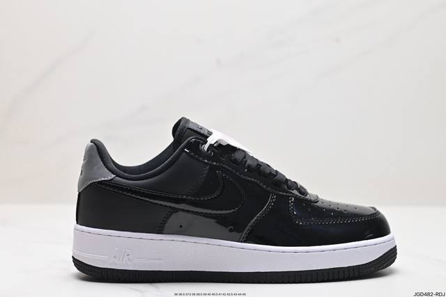 公司级nike Air Force 1‘07 原楦头原纸板 打造纯正低帮空军版型 专注外贸渠道 全掌内置蜂窝气垫 原盒配件 原厂中底钢印、拉帮完美 官方货号:A