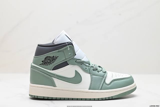 真标nike Air Jordan 1 Retro Mid Aj1乔丹一代中帮经典复古文化休闲运动篮球鞋 货号:Bq6472-031 尺码:36 36.5 37