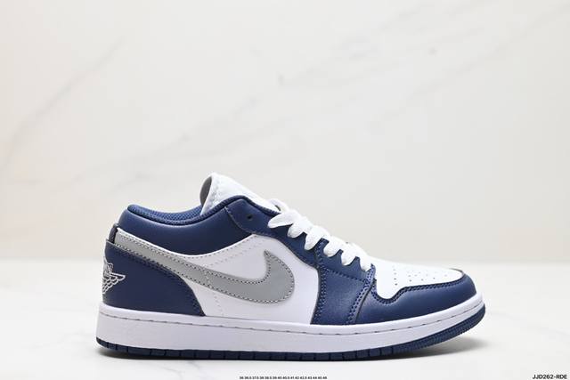 公司级耐克nike Sb Dunk Low扣篮系列低帮休闲运动滑板板鞋 货号:553558 141 尺码:36 36.5 37.5 38 38.5 39 40