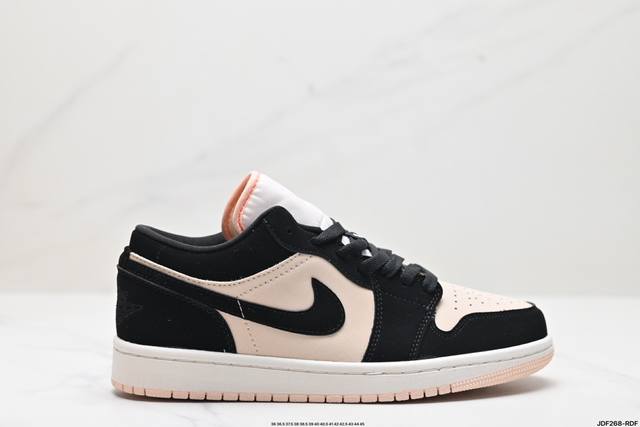 真标nike Air Jordan 1 Low aj1乔1低帮休闲板鞋 同步官方配色 头层皮打造 正确满胶鞋垫 四线拉帮 原厂织唛标 鞋舌高弹海绵填充 官方货号