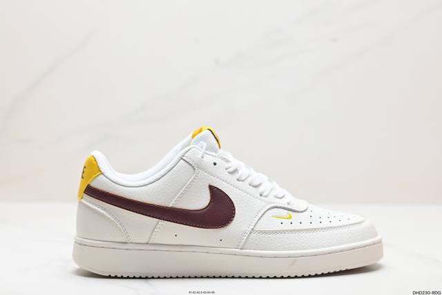 真标nike Court Vision Low 低帮百搭透气休闲运动板鞋，经典耐用的设计，兼顾舒适脚感和出众风范，演绎匠心之作。结构性的支撑贴合感结合复古篮球设