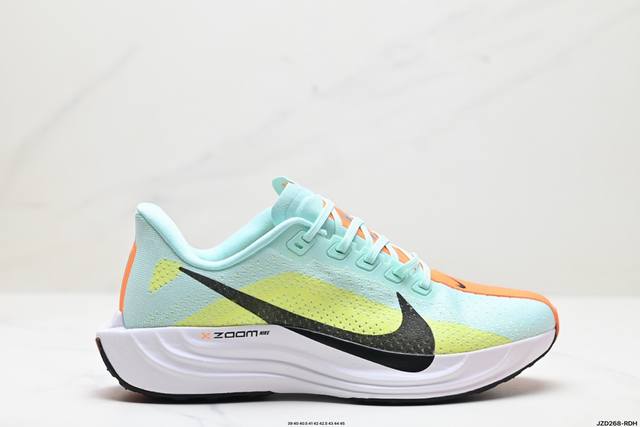 公司级nike Zoom Pegasus Turbo 35代涡轮增压马拉松慢跑鞋 耐克首度结合全掌 Zoomx 加上全长 React 的跑鞋 Zoomx 泡绵主