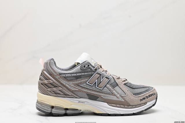 公司级new Balance M1906系列 复古单品宝藏老爹鞋款 公司级 复古元素叠加 质感超级棒 楦版型材料细节做工精细 作为nb最经典的档案鞋型之一 与