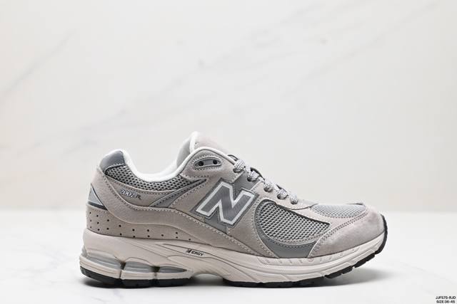 真标new Balance 2002R 复古单品 热门复古鞋型new Balance 2002R，近日又曝出一款全新配色并释出官图。整双鞋采用棕色和米色主打，非 - 点击图像关闭