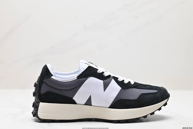 公司级new Balance Ms327 复古休闲运动慢跑鞋 完美细节 #全新 New Balance 327 系列 以更纯粹的复古风格设计打造的全新造型 侧身