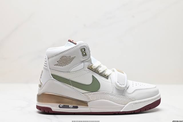 公司级air Jordan Legacy 312 纯原大厂出品 最强高邦三合一 有着交错结合的设计，它的名字就展现出它所包含的鞋款元素，312 分别对应了 Ai