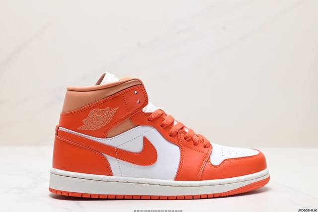 公司级nike Air Jordan 1 Retro Mid Aj1乔丹一代中帮经典复古文化休闲运动篮球鞋 货号:Bq6472-108 尺码:36 36.5 3